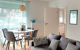 Moderne Wohnung mit Vollausstattung in ruhiger Lage, W-LAN